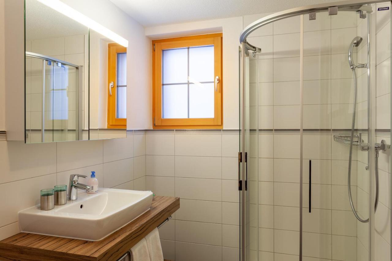 Jaegerhof Serviced Apartements Церматт Экстерьер фото